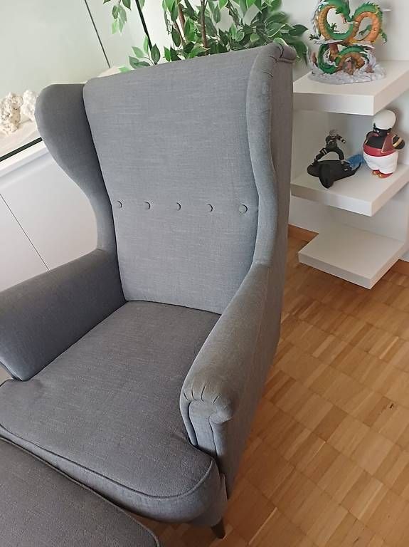 Fauteuils: Sessel mit zwei Hocker – D'occasion à Reinach BL par kor_s6mj