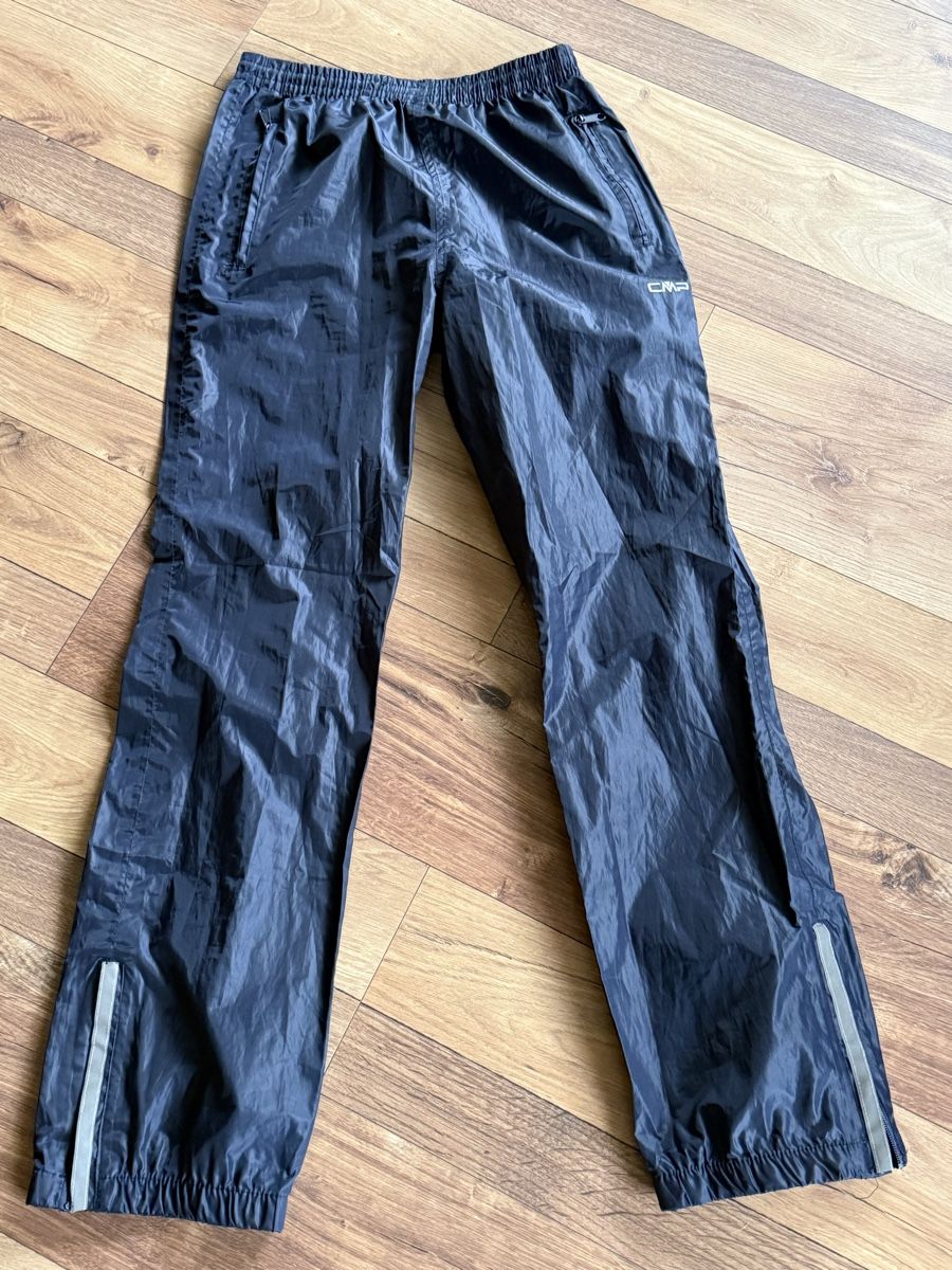 CMP Hosen: Regenhose Grösse 164 – Gebraucht aus Kefikon ZH von Haligali81