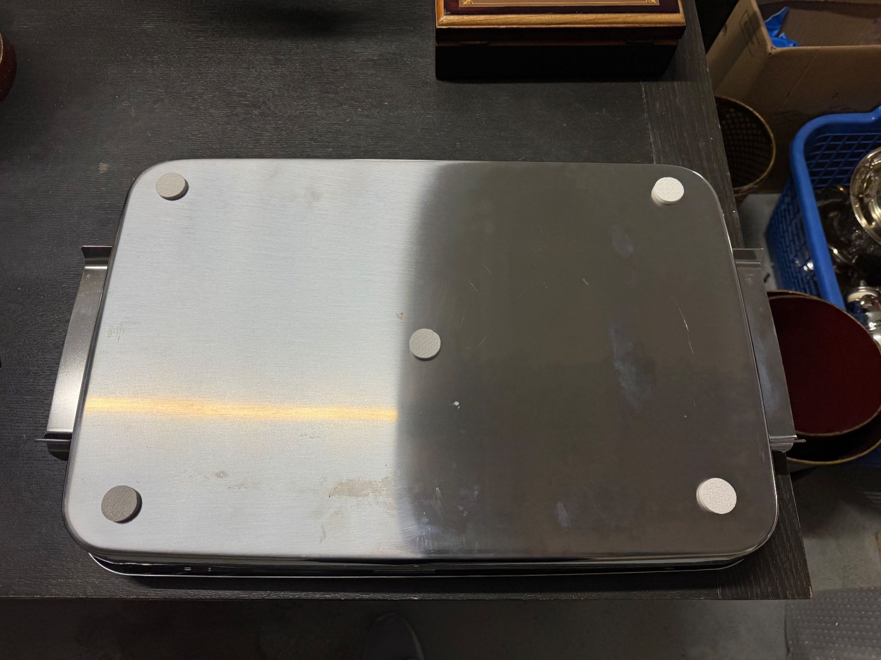 Cucine complete: Tau - Rectangular Tray with Handles – Usato da Gsteig b. Gstaad venduto da Auctionly 2