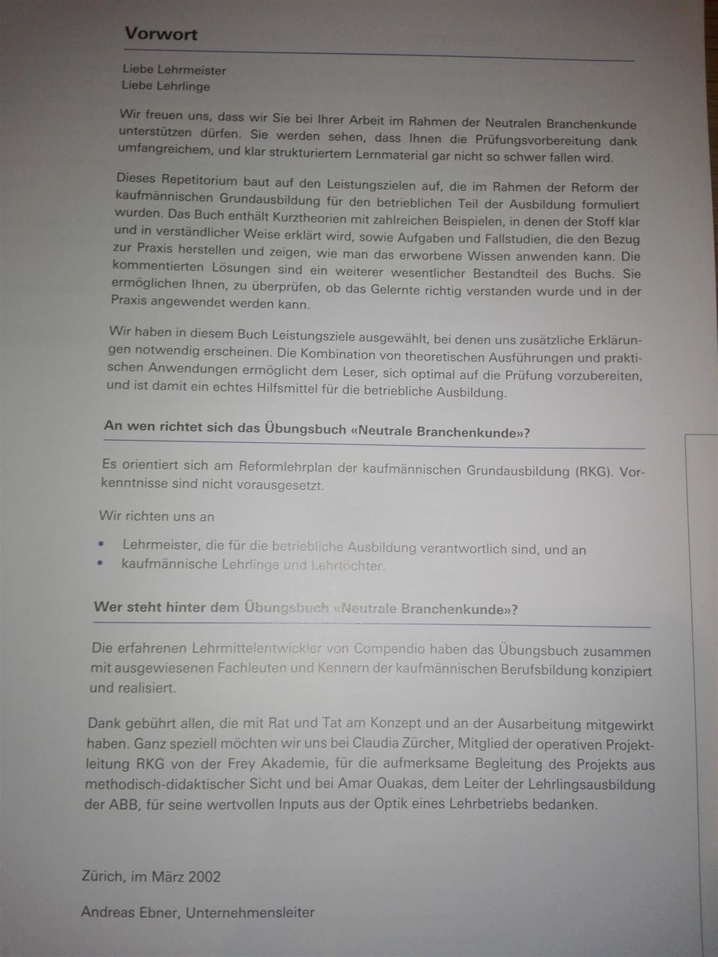 Libri: Neutrale Branchenkunde    (Compendio) – Usato da St. Gallen venduto da elkapone 8