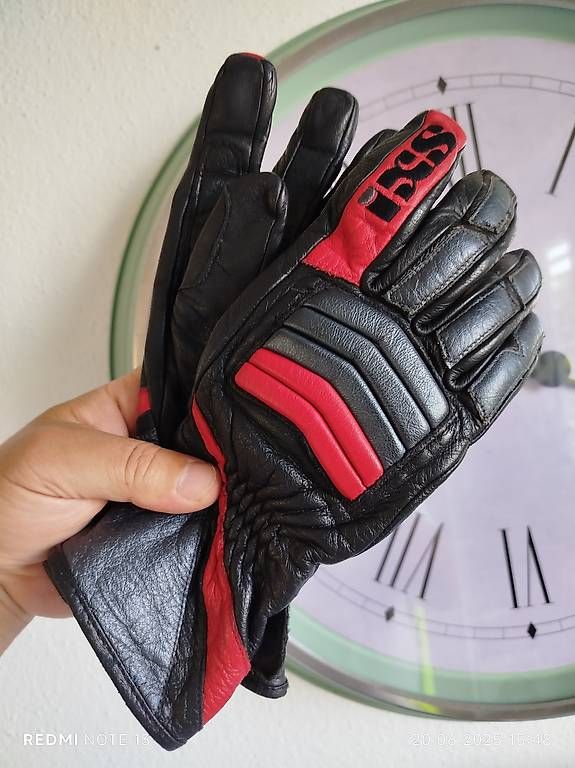 Guanti & manicotti: Motorrad Handschuhe IXS  – Usato da Rupperswil venduto da Viland_Dann
