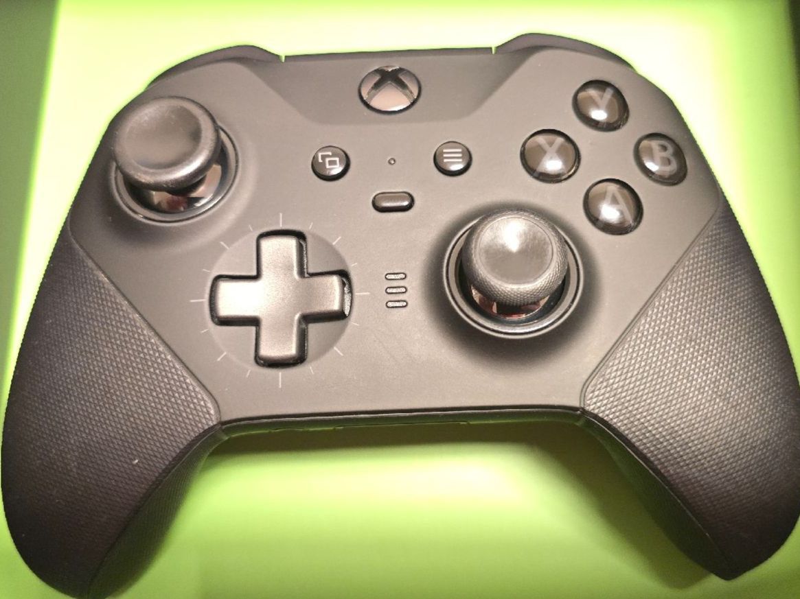 Microsoft Controller: Xbox Elite Wireless Controller Series 2 – Gebraucht aus Basel von Zait