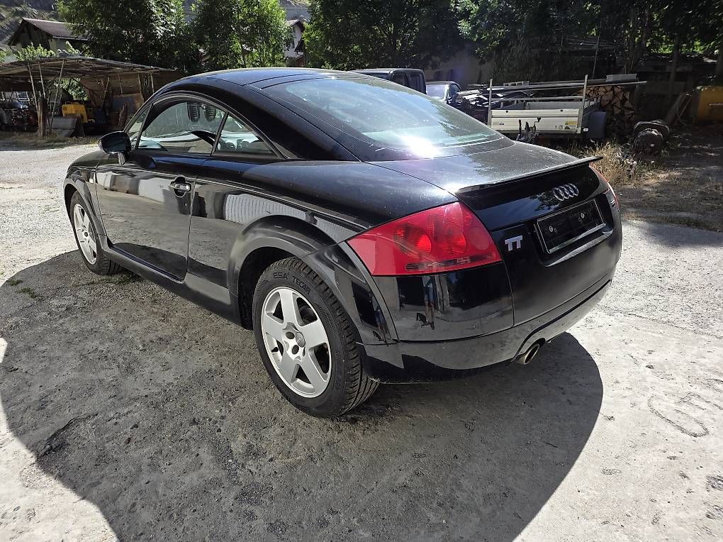 Automobili: Audi TT Quattro ab MFK – Usato da Brigerbad venduto da Italias 1
