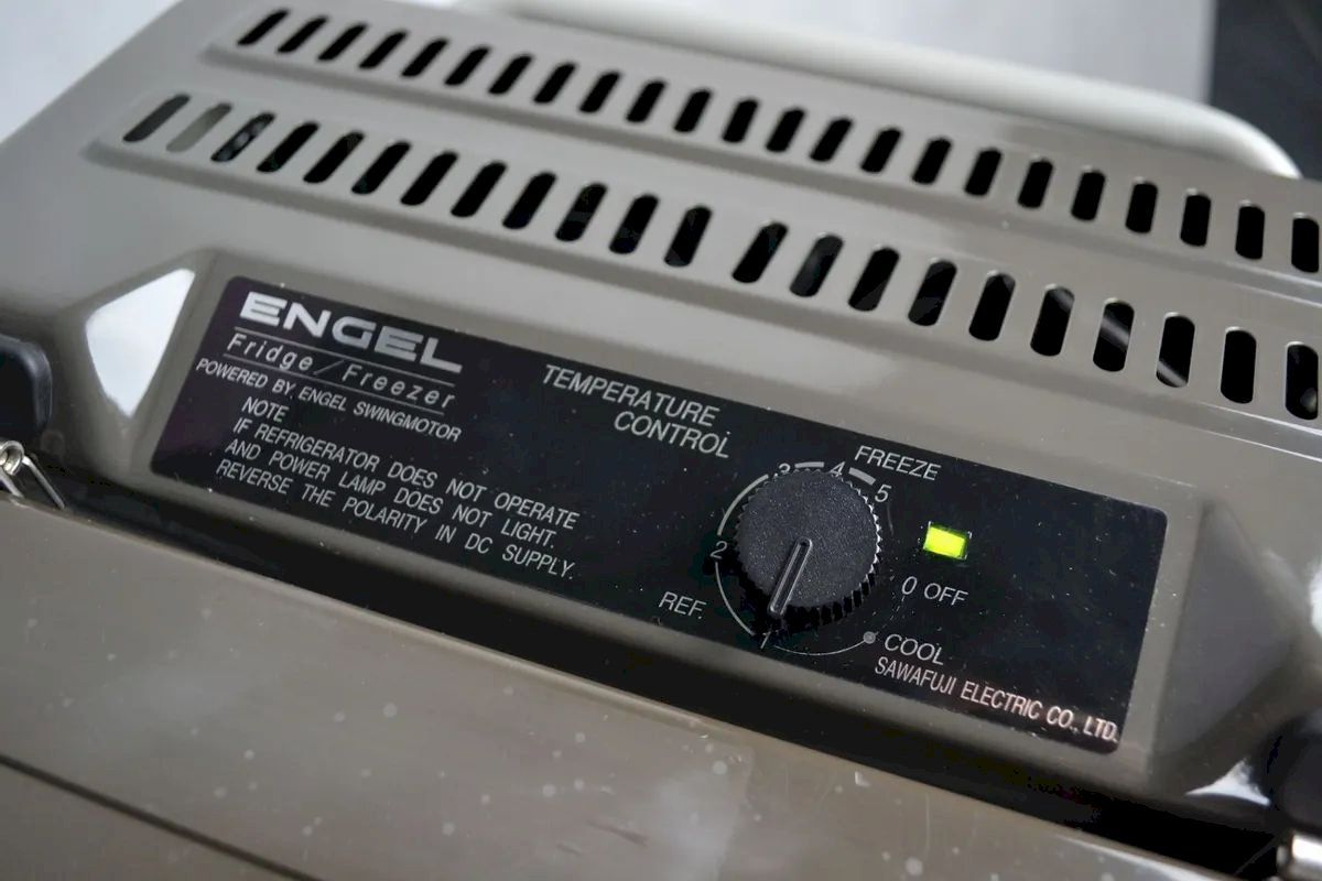 Kühlschränke & Kühlen: Engel MD27F Kompressor-Kühlbox 12/24V – Neu und originalverpackt aus Bottighofen von zaap 5