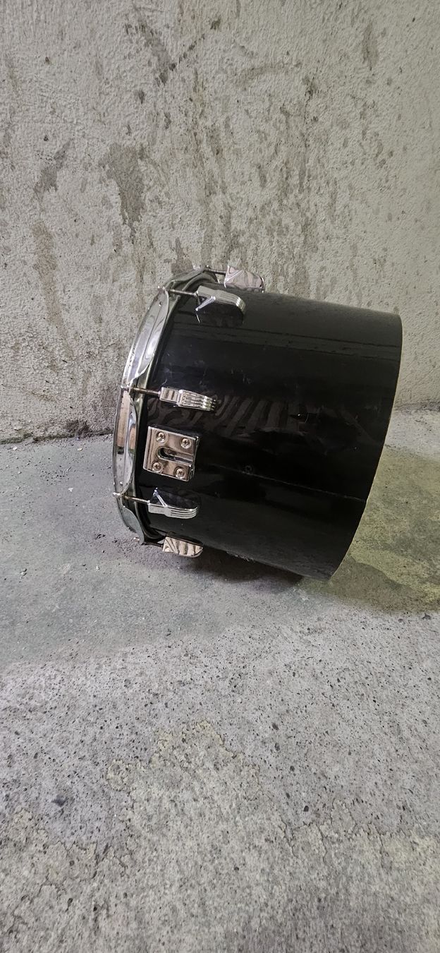 Strumenti musicali: Dixon 14" Conzerttom – Usato da Rapperswil SG venduto da Portschluessel 3