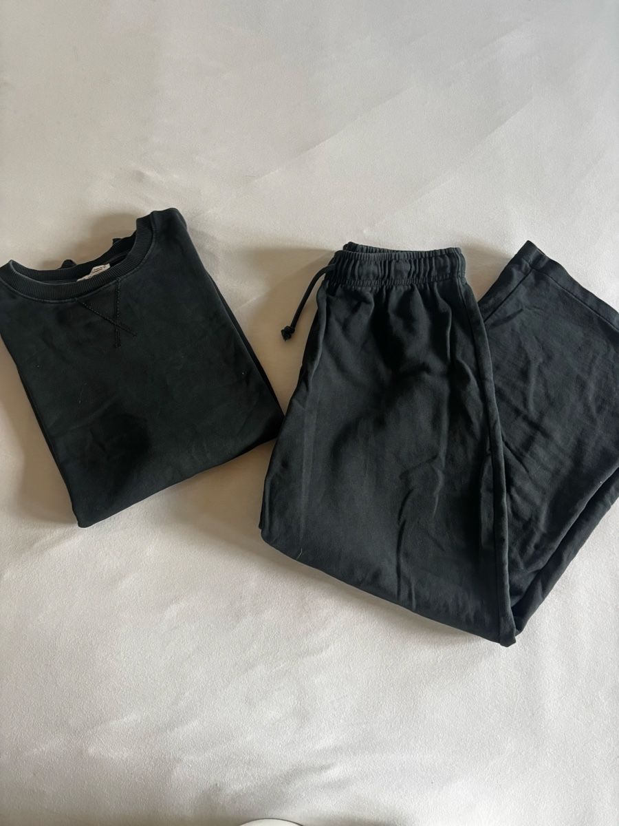 Zara Completi: ensmeble Zara  – Usato da Vouvry venduto da sha_rk5q