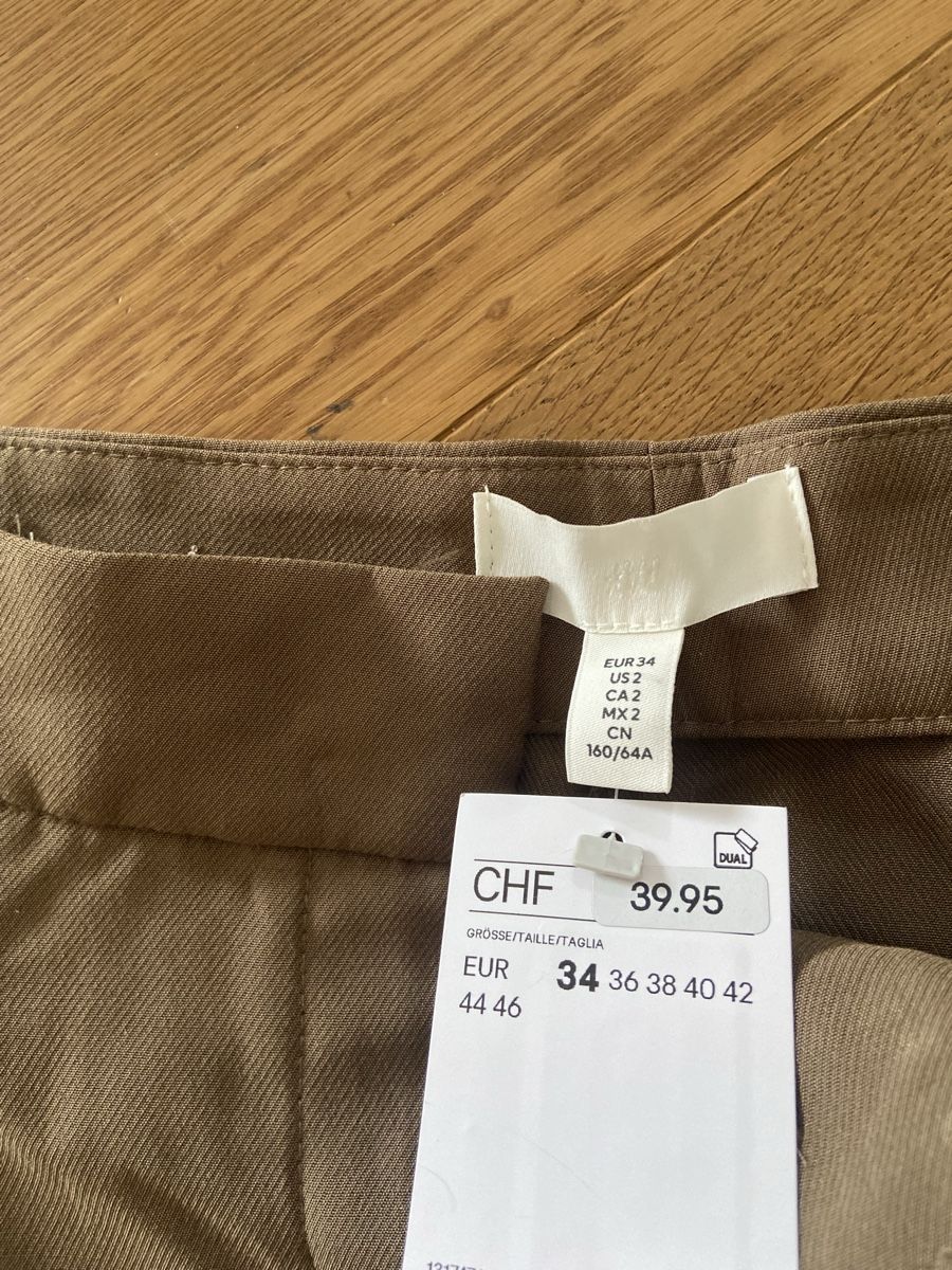 H&M Pantaloni: Pants  – Nuovo e nell'imballaggio originale da Walchwil venduto da ann_ckz6 1