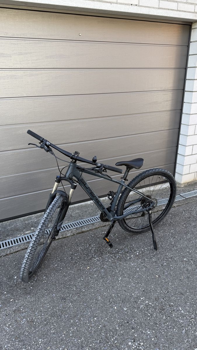 Superior Biciclette: Mountainbike Superior XC889 – Usato da Rotkreuz venduto da ottoemezza 1