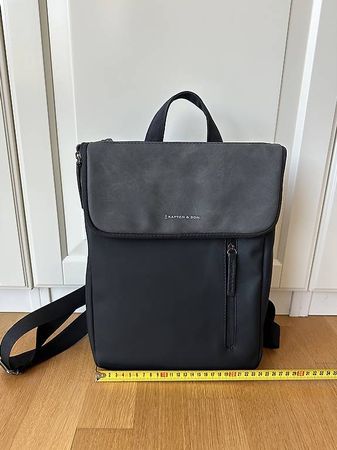 Kapten & Son Vallen All Black Backpack