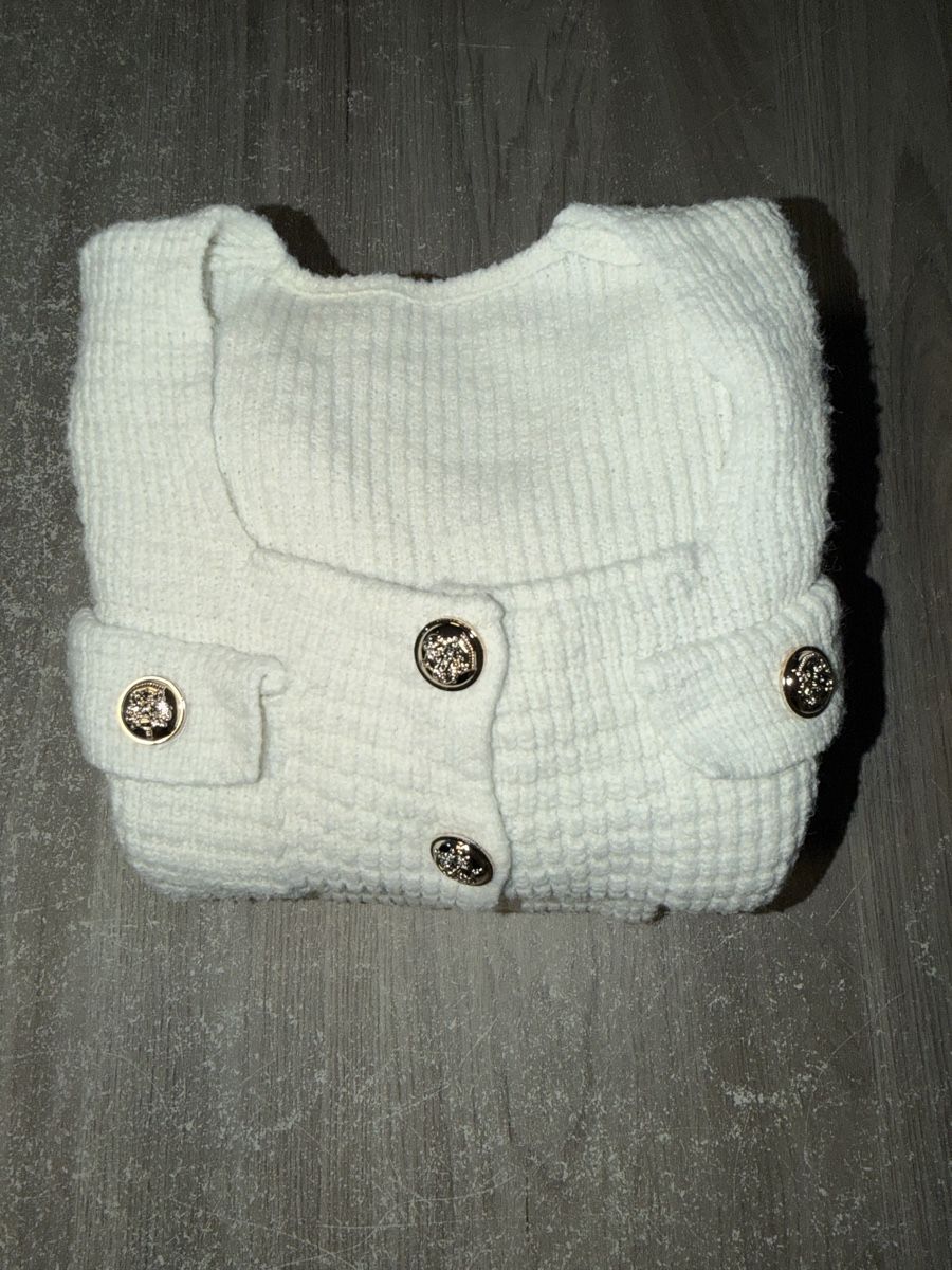 Shein Lotti di vestiti: Rock- und Bouclé-Jacke-Set, elegant und raffiniert – Usato da Galmiz venduto da Sharonlecchi 2