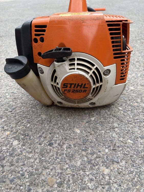 Stihl FS250R (Gebraucht) in Belp für CHF 169 – nur Abholung auf Ricardo ...