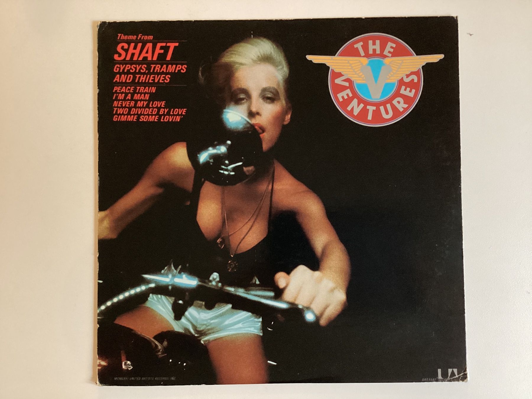 Dischi in vinile: The Ventures LP Theme From Shaft – Usato da Gutenswil venduto da Hamzian