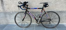 Gebrauchtes Rennfahrrad Rennvelo Trek 2300