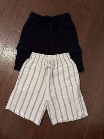 Zwei Kindershorts Grösse 110