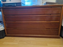 Kommode aus Massivholz 48 breit x 134 lang, 75 Höhe