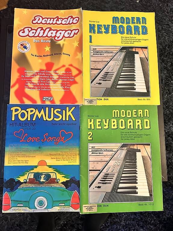 Libri: Notenbücher – Usato da Stansstad venduto da isuguitar 1