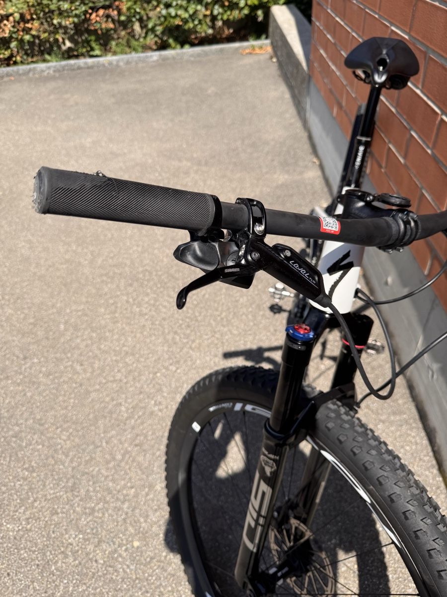Specialized Biciclette: Specialized Epic Pro Gr. S – Usato da St. Gallen venduto da psc_rd7w 1