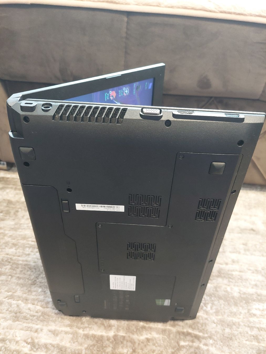 Lenovo Notebook: Lenovo B570e - Ordinateur portable 15.6" – Usato da Meyrin venduto da aki_1971 6