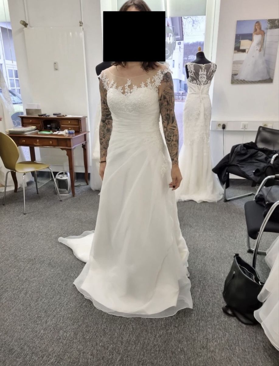 Vestiti: Hochzeits(umstands)kleid – Nuovo (secondo la descrizione) da Muttenz venduto da Carla.Ka 1