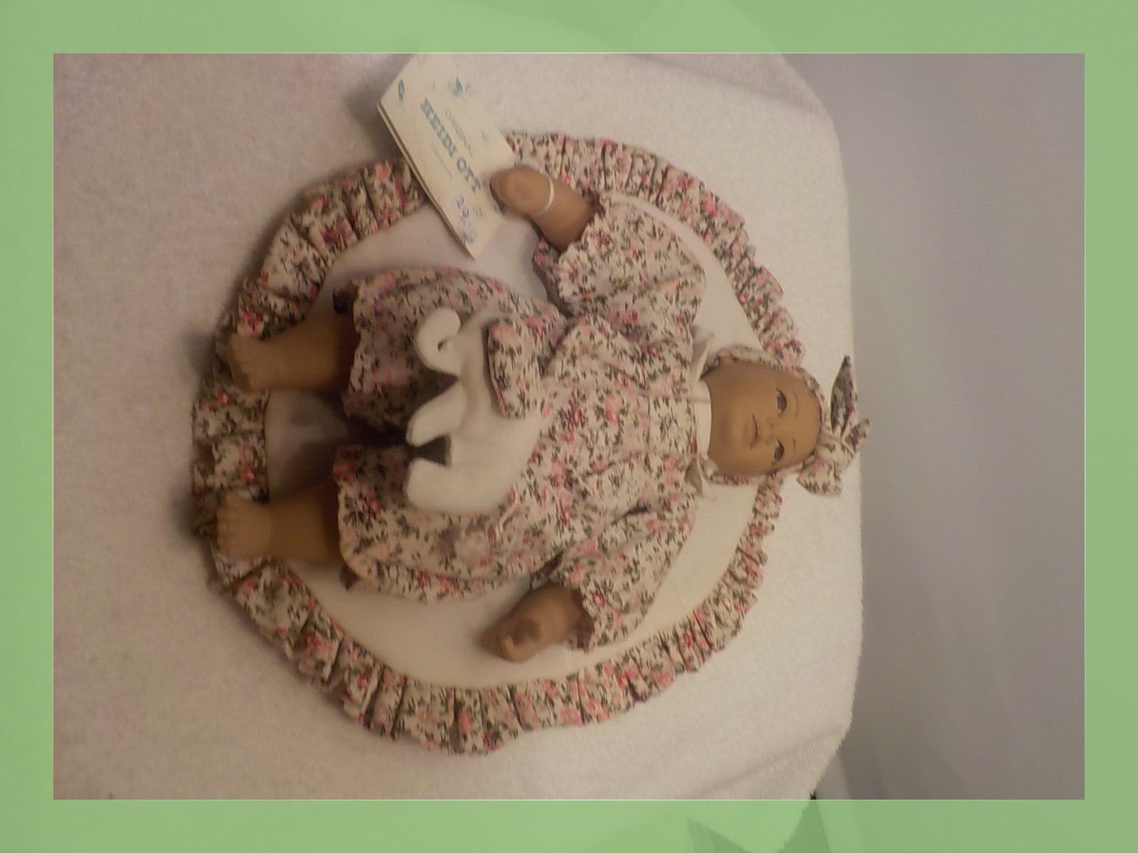 Heidi ott Bambole: Heidi Ott Miniatur Puppe 23cm mit Elefäntli – Usato da Bülach venduto da Freieck