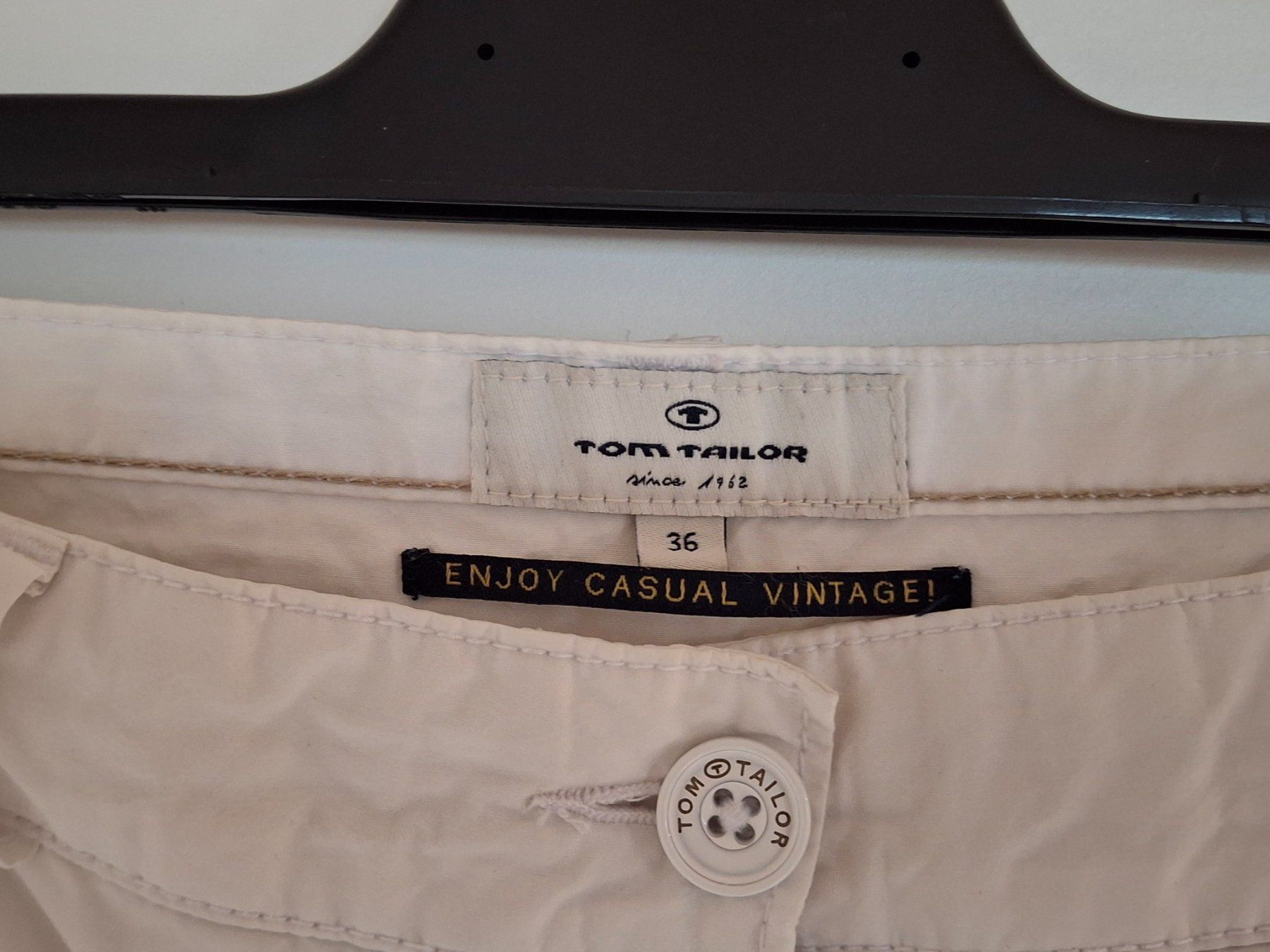 Tom Tailor Hosen: Tom Tailor Caprihose 36 – Gebraucht aus Wiesendangen von Niciu