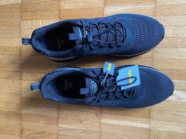 Bench Damenschuhe: Bench Sneaker, Grösse 39, Neu mit Etikett! – Neu und originalverpackt aus Gossau Sg von olles 1