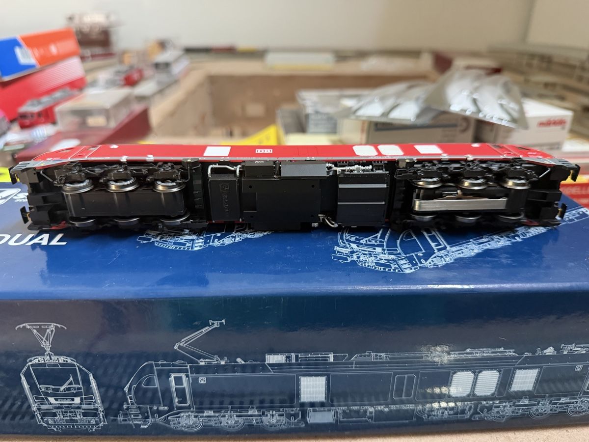 Modellini di ferrovie: Sudexpress Euro dual Br 159 DB AC digital  – Nuovo (secondo la descrizione) da Bercher venduto da Dispo0 3