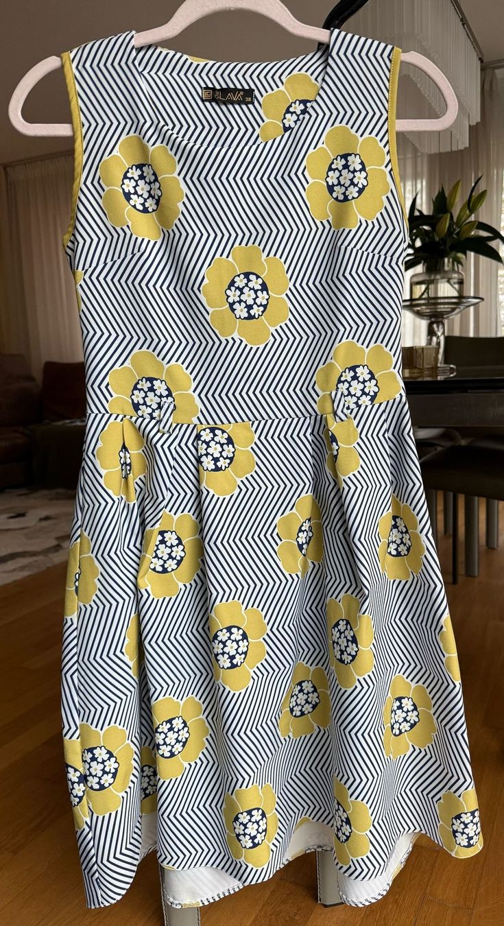 Vestiti: Kleid, Robe, Sommerkleid  Gr. S-M – Usato da Winterthur venduto da tim_cl8x