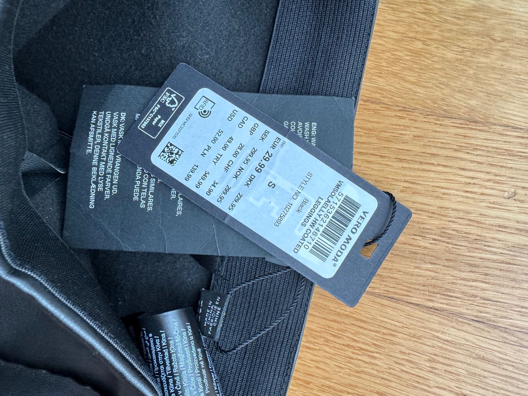 Pantaloni: Hose, Bluse, Body - 3 Stück – Usato da Sennwald venduto da hosszidavid 5