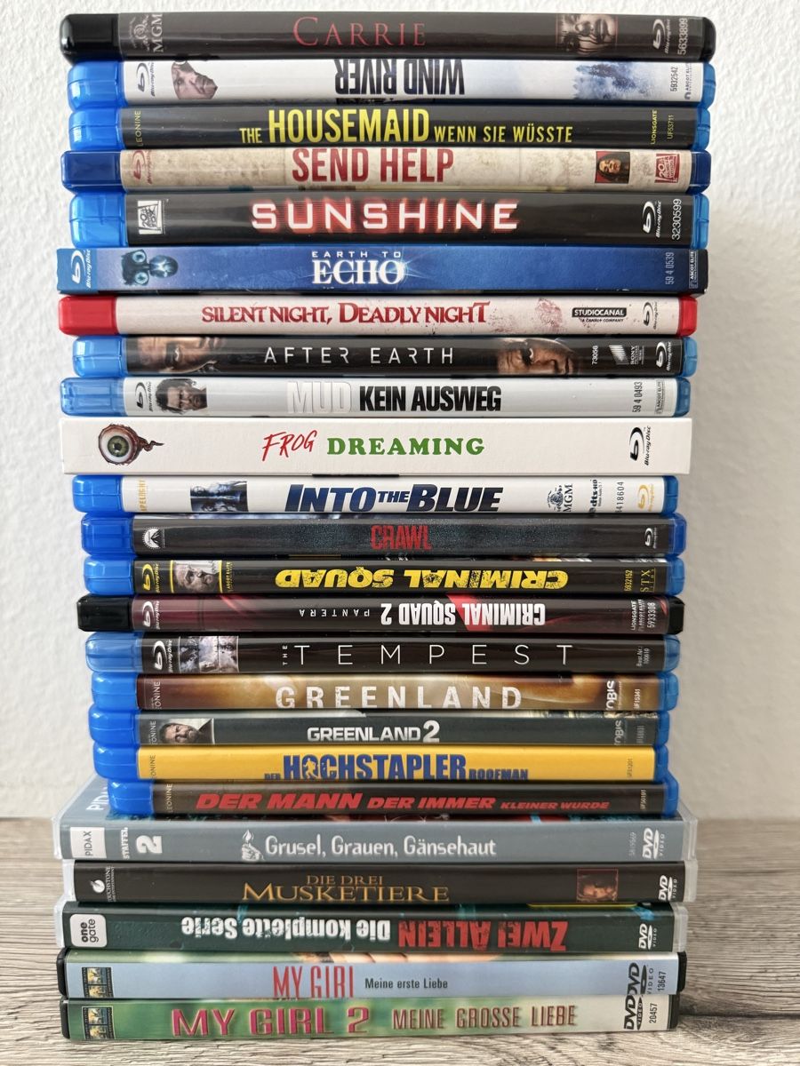 Tutti i DVDs: Filme Sammlung / 24. Filme DVD und blu ray – Usato da Willisau venduto da ste_sc8j