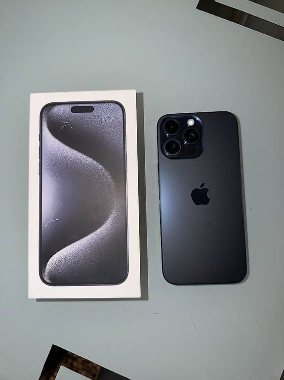 Handys / Smartphones: Iphone 15 Pro Max 256GB – Gebraucht aus Gossau SG von dad_nqv6 1