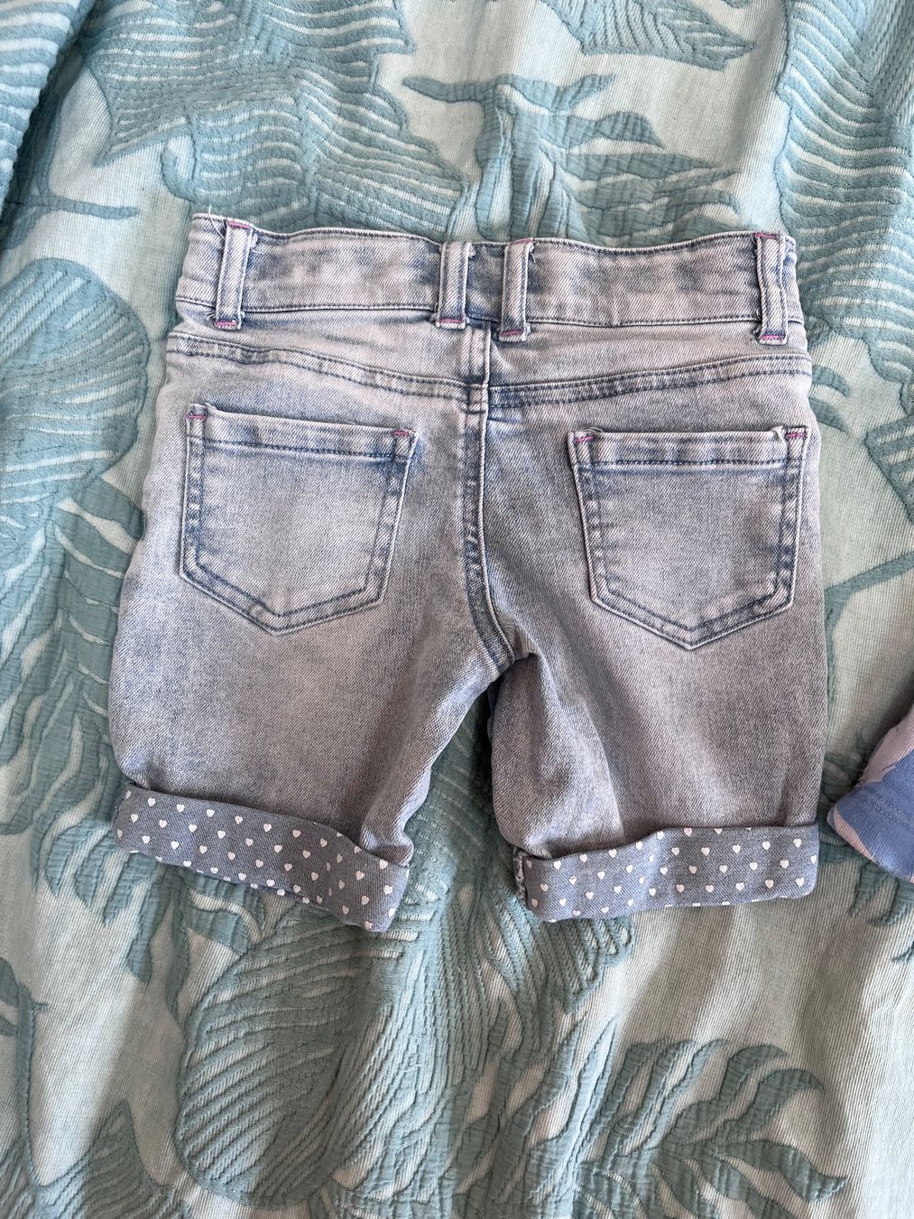 Pantaloni: 2 x Shorts, Größe 104 – Usato da Umiken venduto da deb_57xk 3
