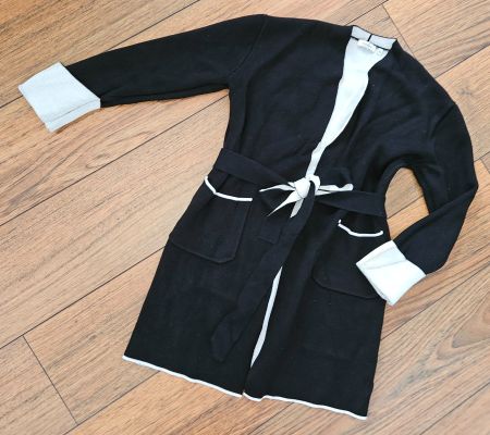 Elegante Strickjacke Gr. 34/36 XS)