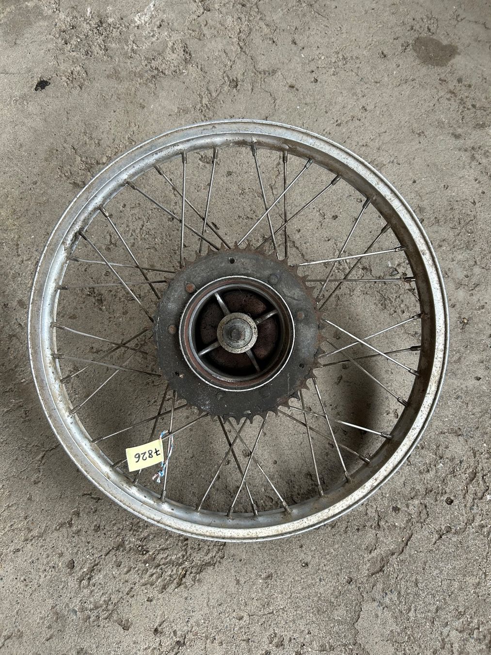 Sachs Mofa-Ersatzteile: Mofa Speichenhinterrad 16 zoll – Gebraucht aus Fahrni b. Thun von berger_tuning34