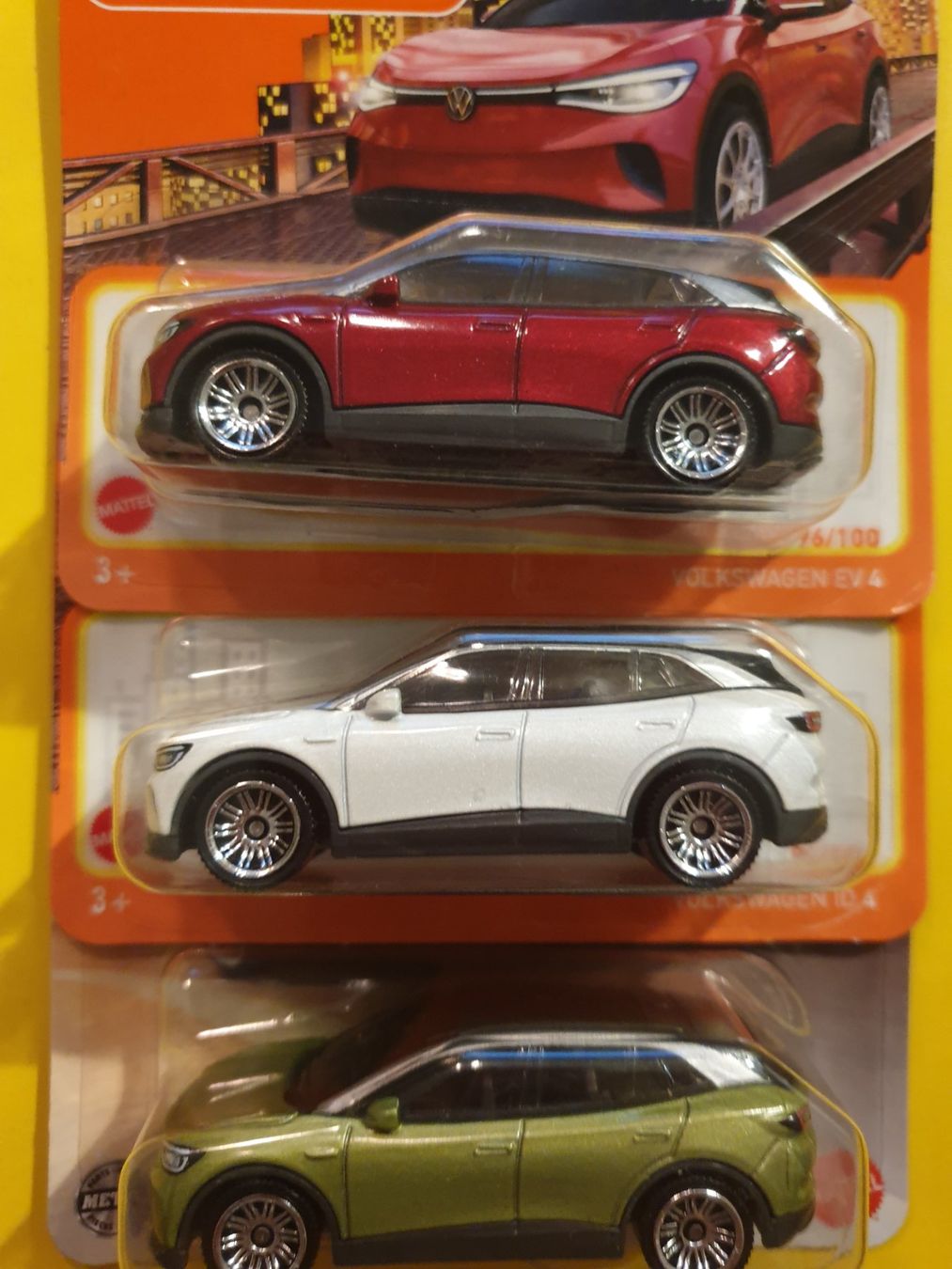 Matchbox Modellautos: 3 x Matchbox VOLKSWAGEN ID.4 – Neu und originalverpackt aus Oftringen von Rotor 2
