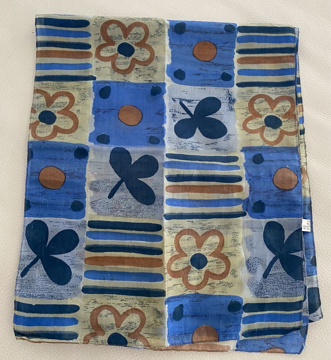 Foulard & Sciarpe: Seiden Schal 🌸 – Usato da Opfikon venduto da Luis144 4
