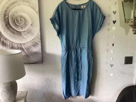 Schönes, leichtes Jeans Kleid Gr. S von Esprit