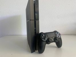 PlayStation 4 mit Controller – Guter Zustand