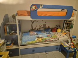 Vendo letto a castello con rete, materassi e con 5 cassetti