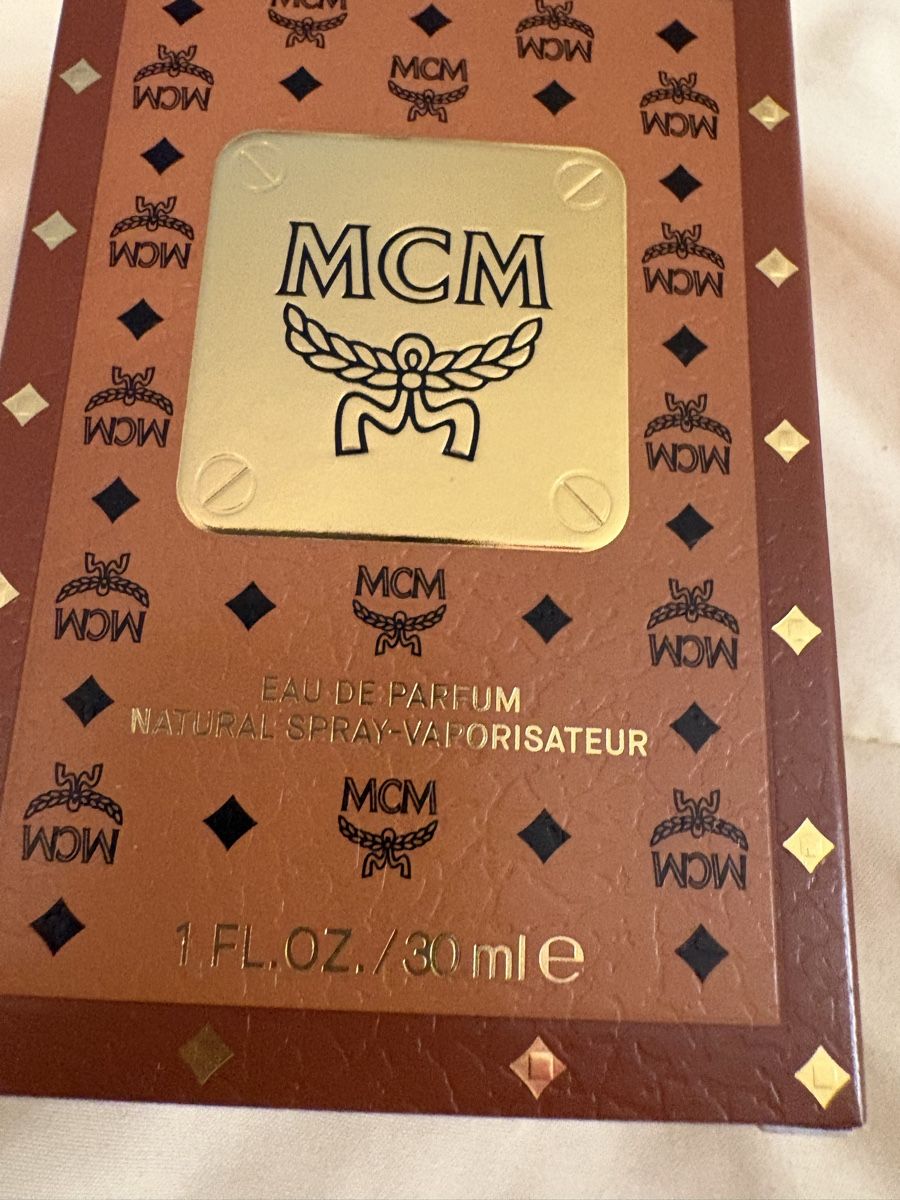 Mcm Parfums & Eau de Toilette: MCM Eau de Parfum 30ml Neu  – Neuf (Voir description) à Zürich par venusandmars