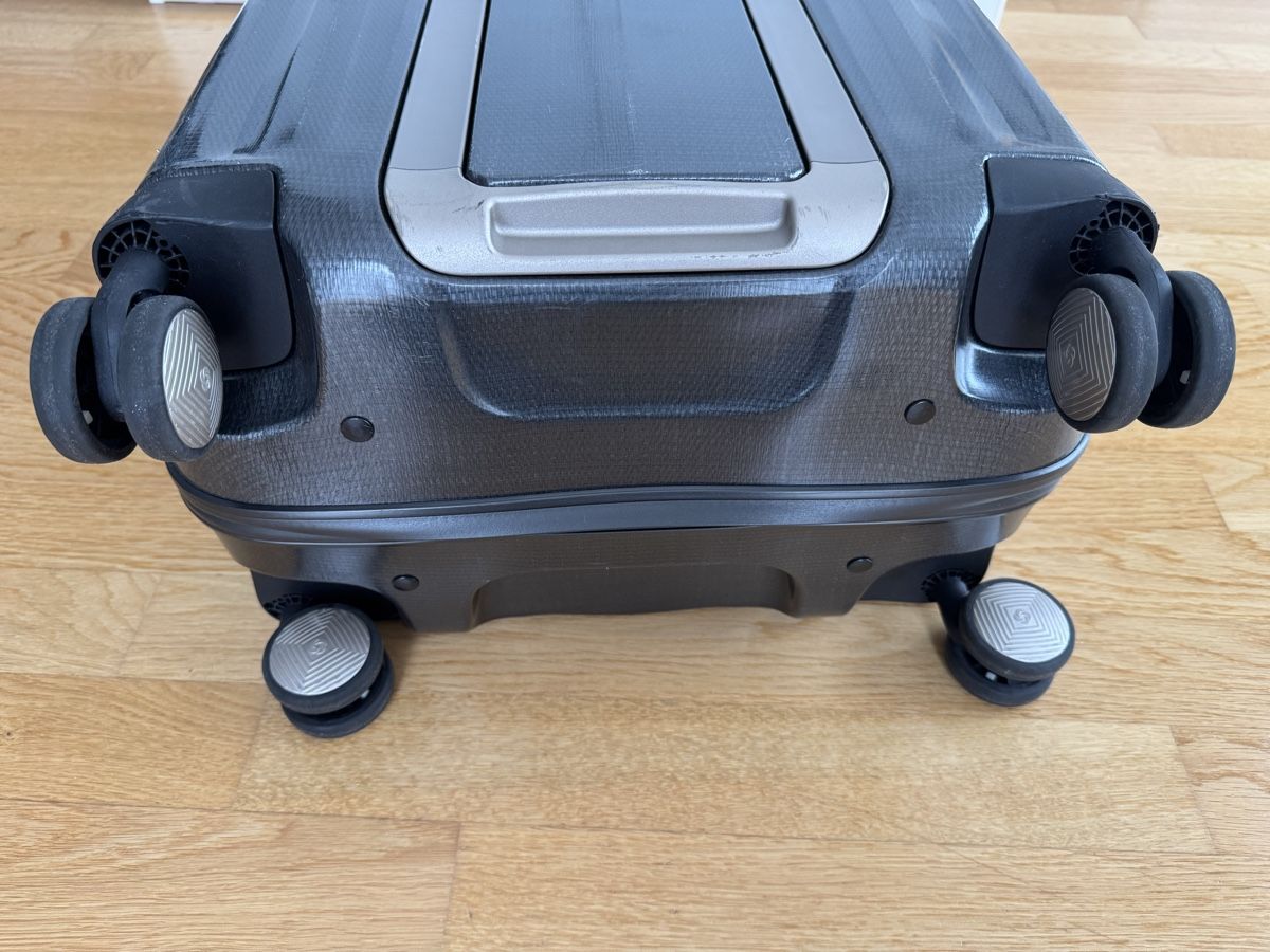 Samsonite Valigie: Samsonite Spinner Haftschalenkoffer – Usato da St.Gallen venduto da Isnisodo 9