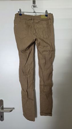 Damen low waist Hose braun Grösse S leichter stretch Stoff