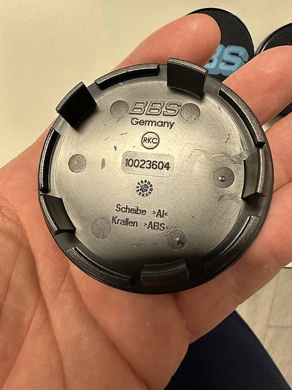 Tutti pezzi di ricambio auto: BBS 3x Radnabendeckel original – Usato da Höri venduto da EverythingForSale 2