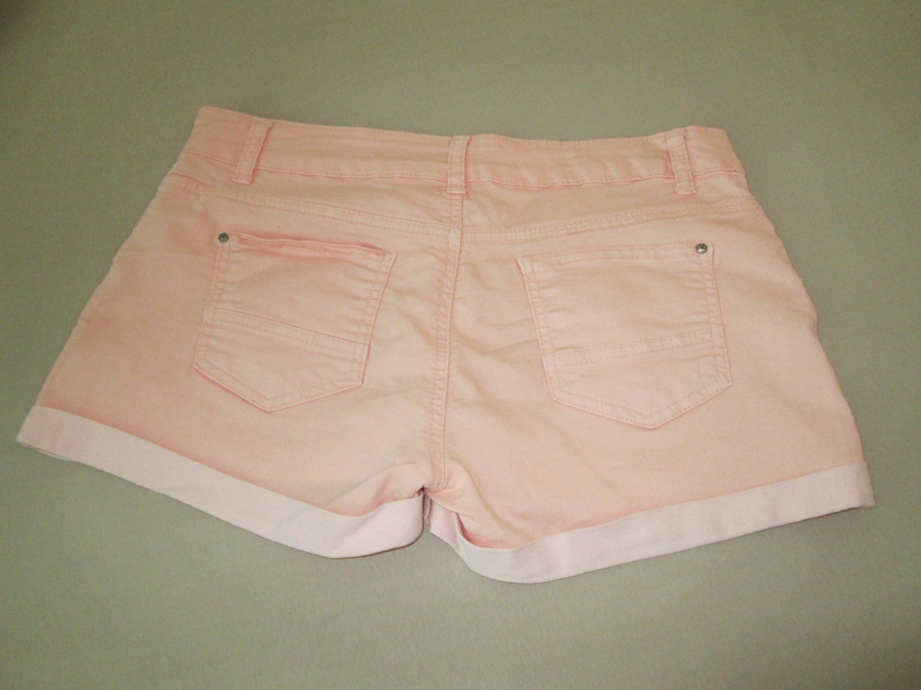 Pantaloni: Tolle Shorts/Hot Pants – Usato da Neuchâtel venduto da Dualseele 2