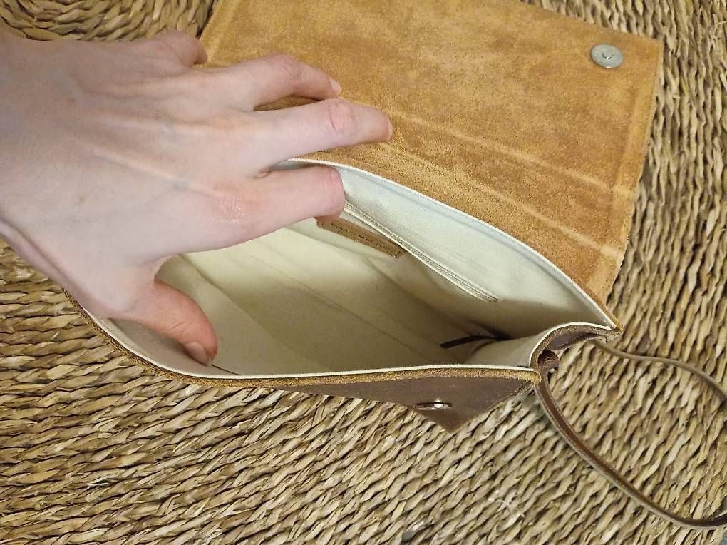 Sacs femmes: Zweifarbige Ledertasche – D'occasion à Zürich par Melianea 3