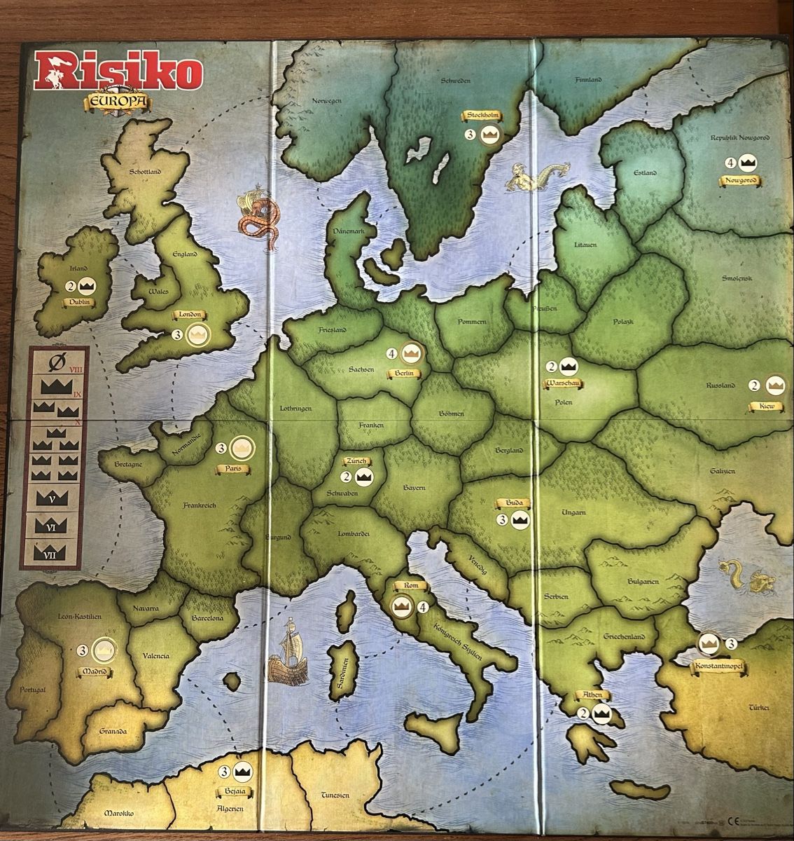 Hasbro Giochi: Risiko Europa - Neuwertig! – Nuovo (secondo la descrizione) da Solothurn venduto da LarryTheDuck 3