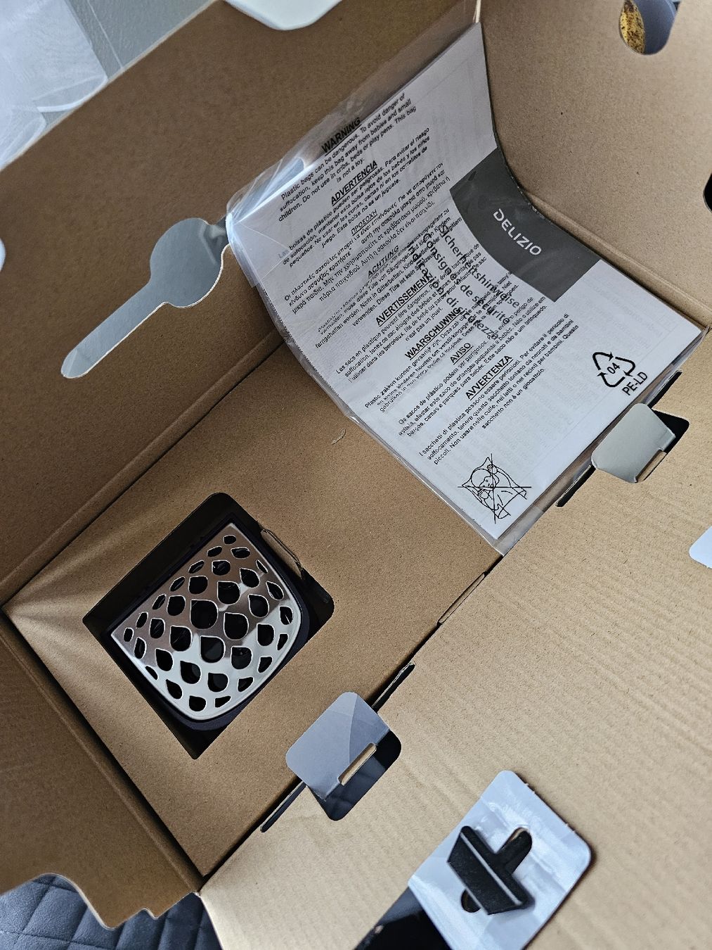 Delizio Macchine per caffè & Macchine per espresso: Delizio Una Automatic Kaffeemaschine – Nuovo e nell'imballaggio originale da Zürich venduto da sav_8c2f 1