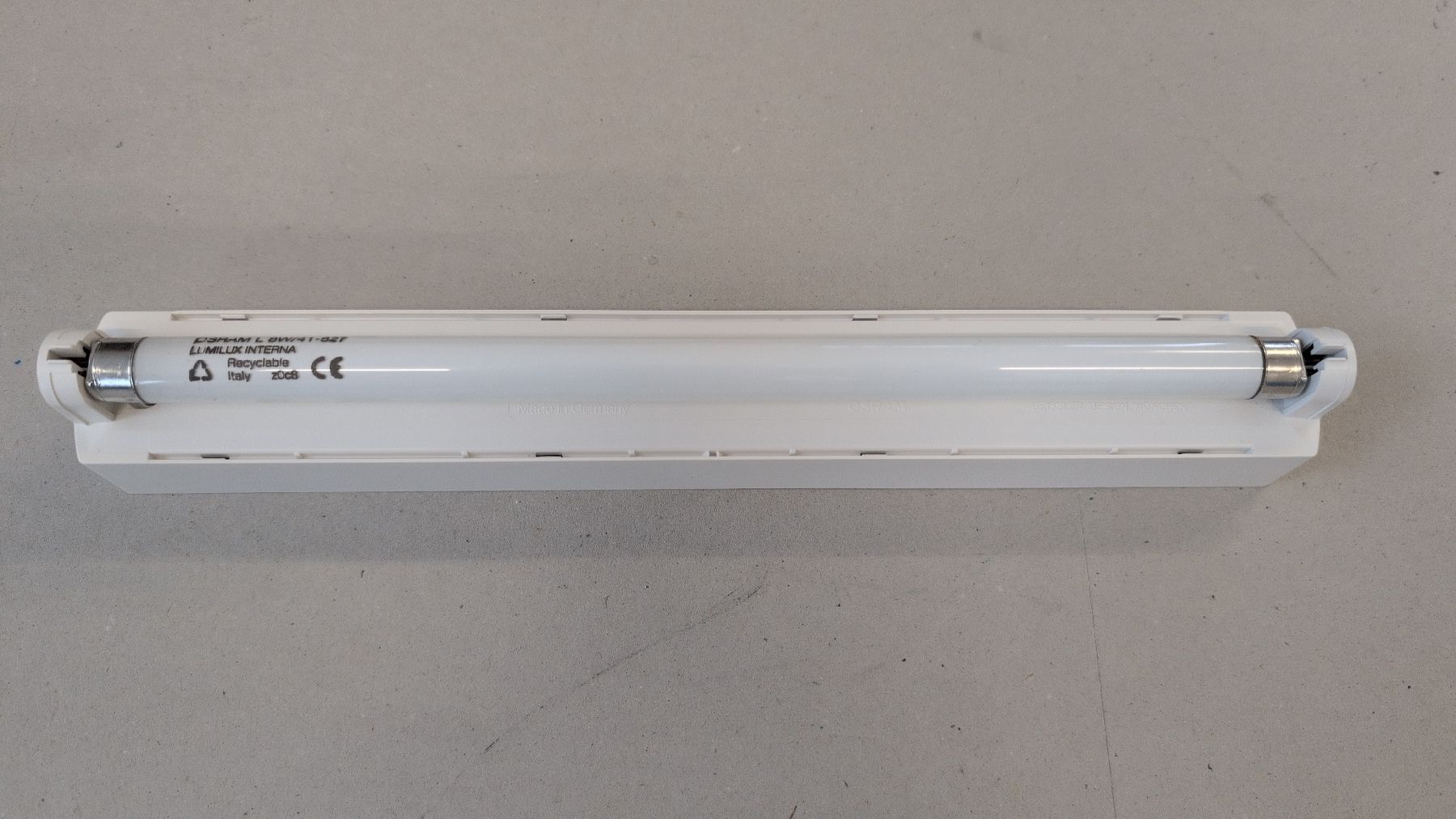 Osram Lampade: Osram Lichtleiste 8W 230V 827 – Nuovo e nell'imballaggio originale da Volketswil venduto da mar_c5pv 9