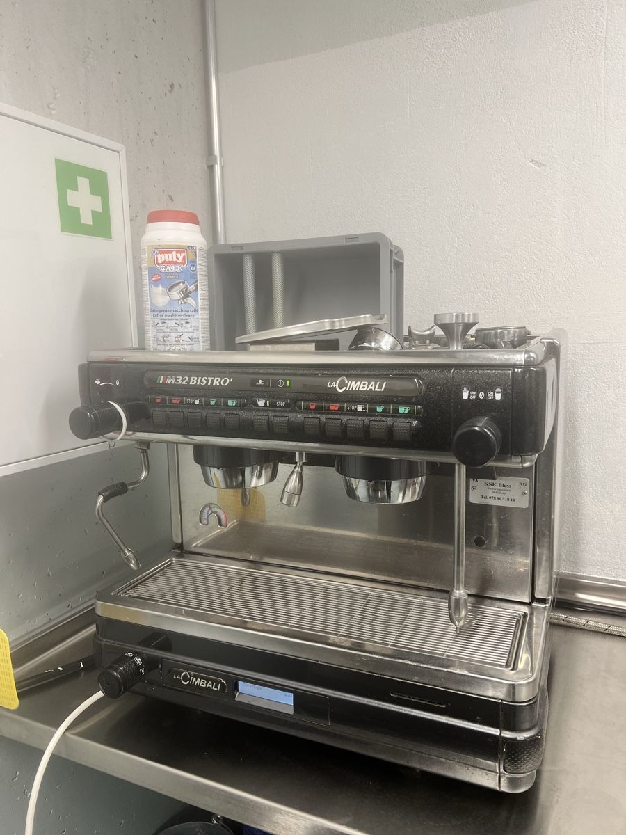 Cimbali Macchine per caffè & Macchine per espresso: Kaffeemaschine La Cimbali M32 Bistro – Usato da Zürich venduto da Hubbynski