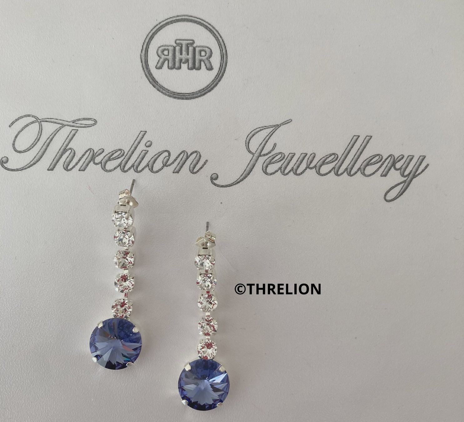 Orecchini pendenti & Orecchini a lobo: Threlion  Drop Ohrstecker Ohrringe – Nuovo e nell'imballaggio originale da Riehen venduto da Threlion